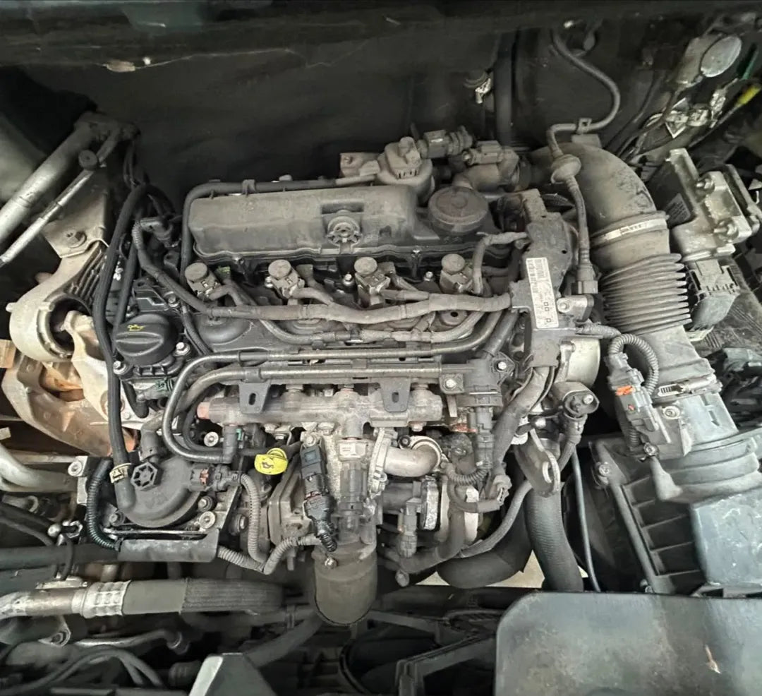Motore completo Peugeot Expert Furgone 4ª Serie 2.0 diesel dal 2016 cod. motore AH01