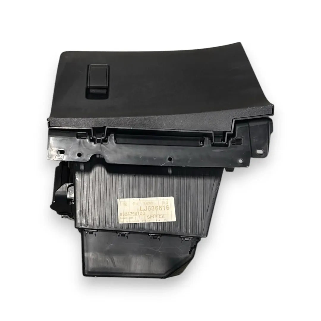Cassetto portaoggetti Peugeot 2008 2019–2023 OEM 9672847480