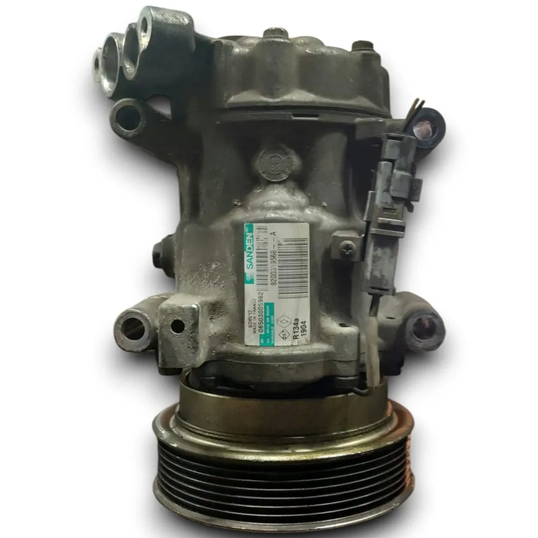 Compressore clima Renault Clio 4ª Serie 2016–2019 OEM 926009582R