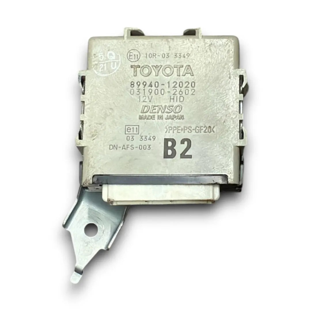 Centralina luci diurne Toyota Auris cod. 89940-12020