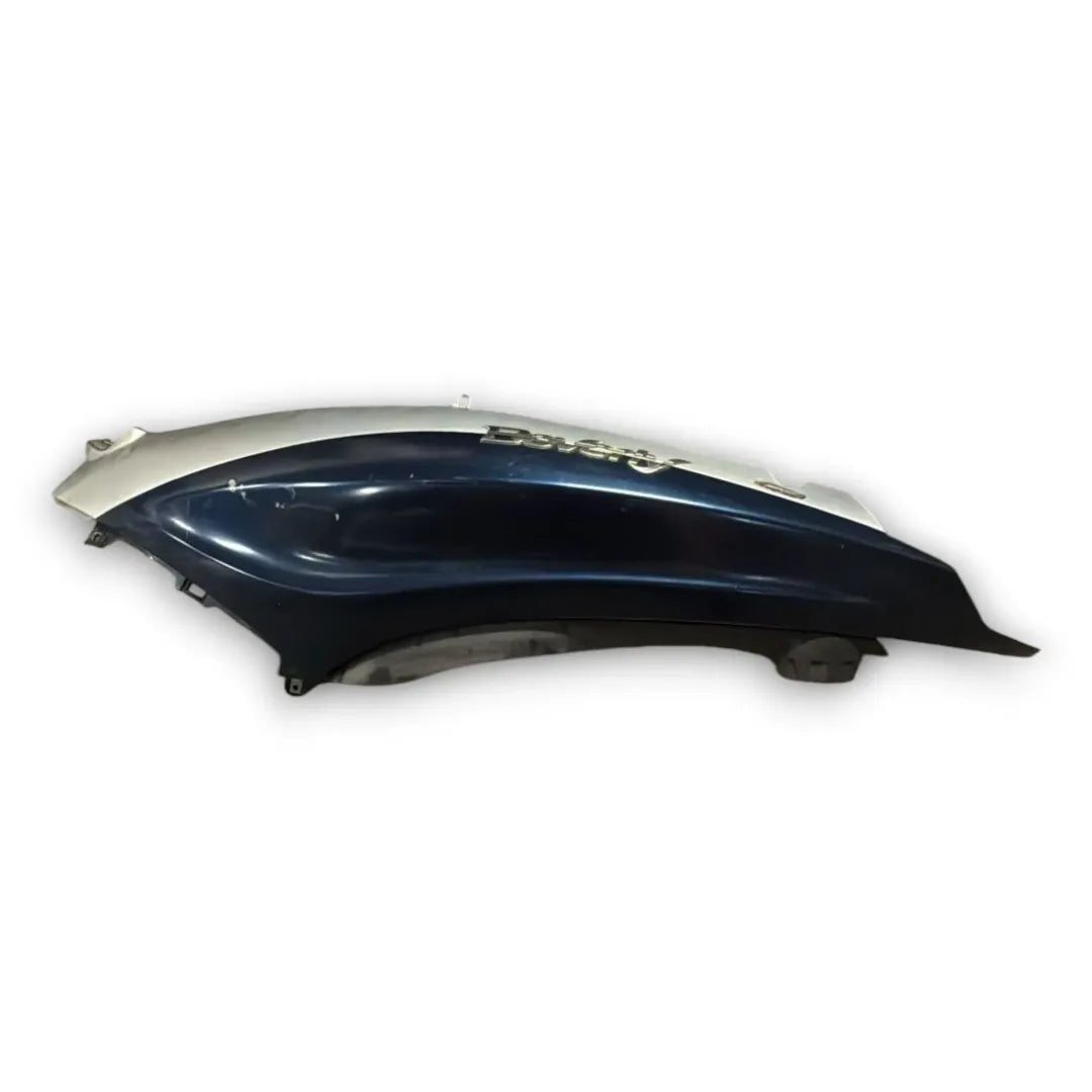 Carenatura anteriore laterale sinistra Piaggio Beverly 300 dal 2021 OEM 1B007014