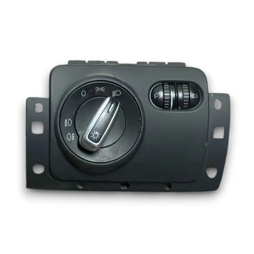 Interruttore comando luci Volkswagen Scirocco dal 2008 OEM 3C8941431XSH