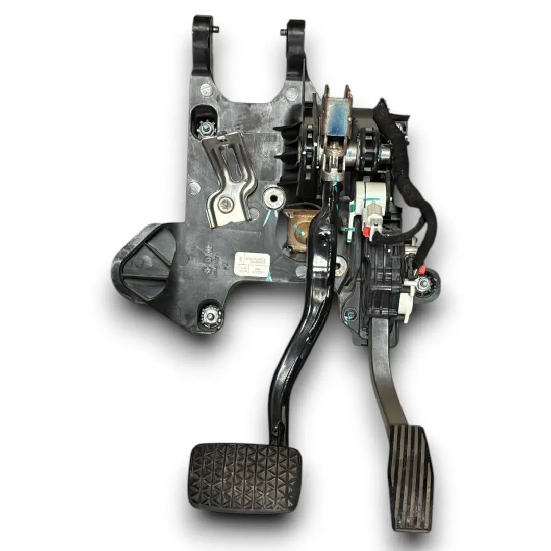 Pedali del freno e dell'acceleratore Opel Mokka 2012–2016
