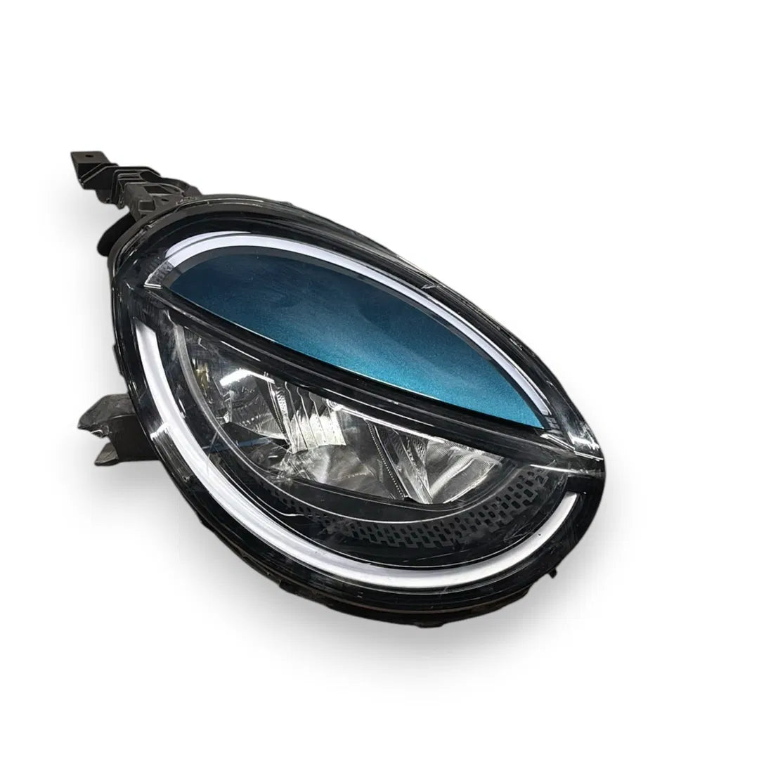 Faro anteriore destro Fiat 600 dal 2023 OEM 00522075570 da riparare