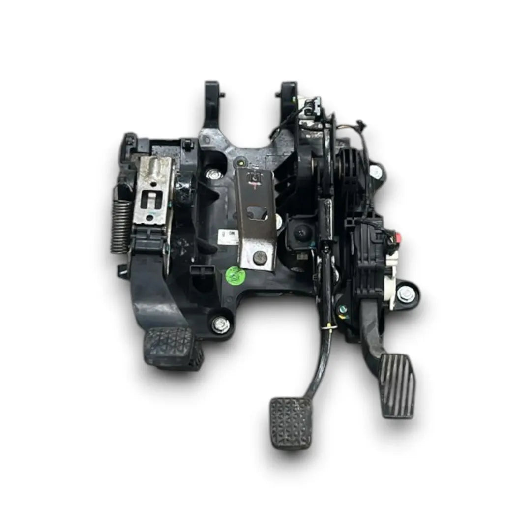 Pedaliera completa Chevrolet Aveo dal 2011 cod. 95020252