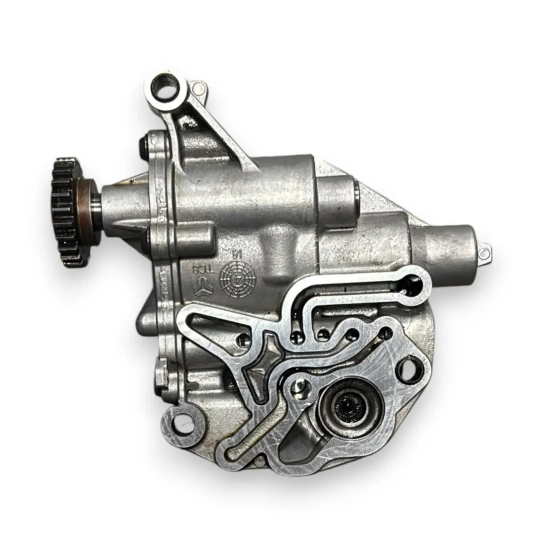Pompa dell'olio motore Volkswagen Golf VII dal 2017 OEM 06H115105DH