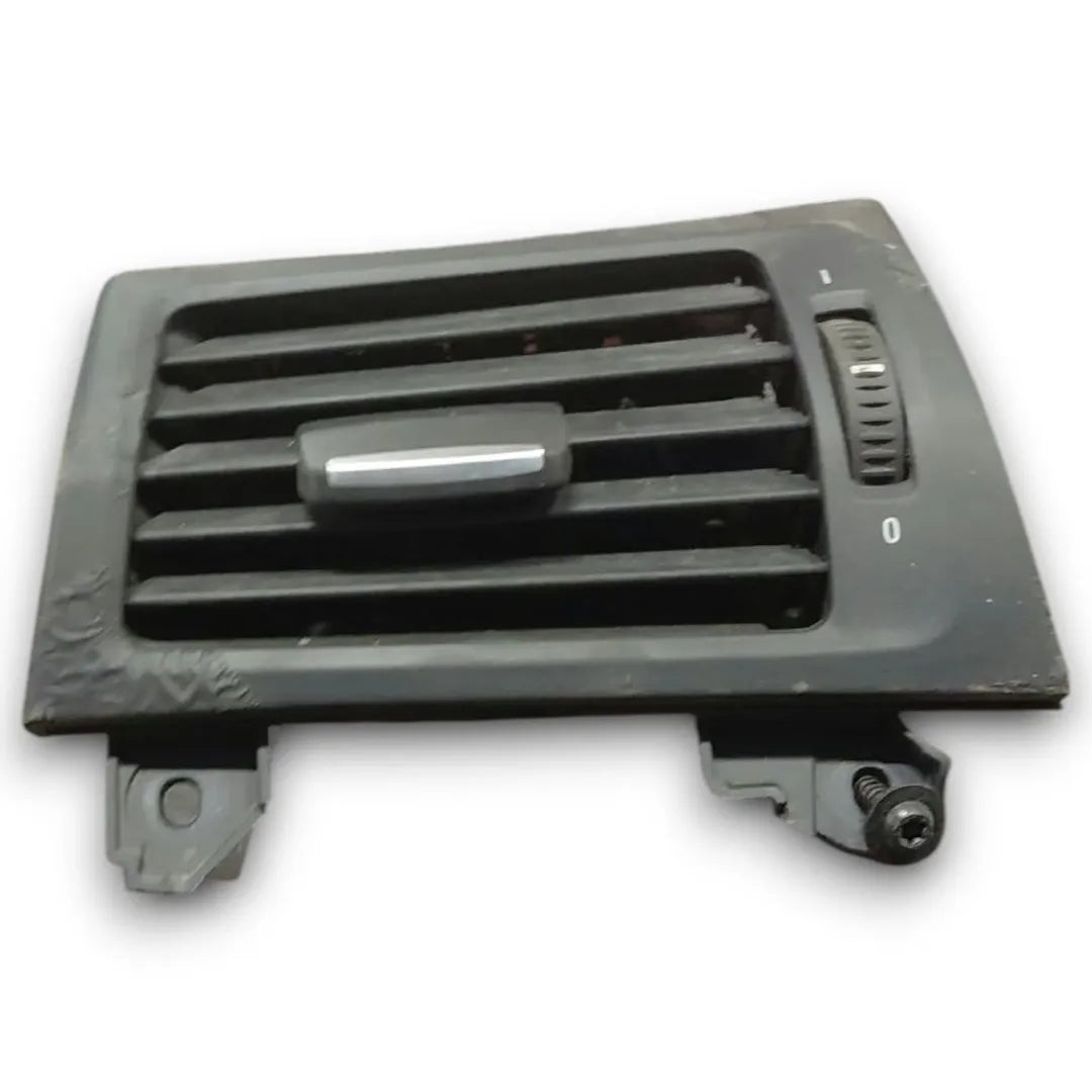Bocchetta aria laterale cruscotto sinistra BMW X3 E83 2006–2010 OEM 64223420587