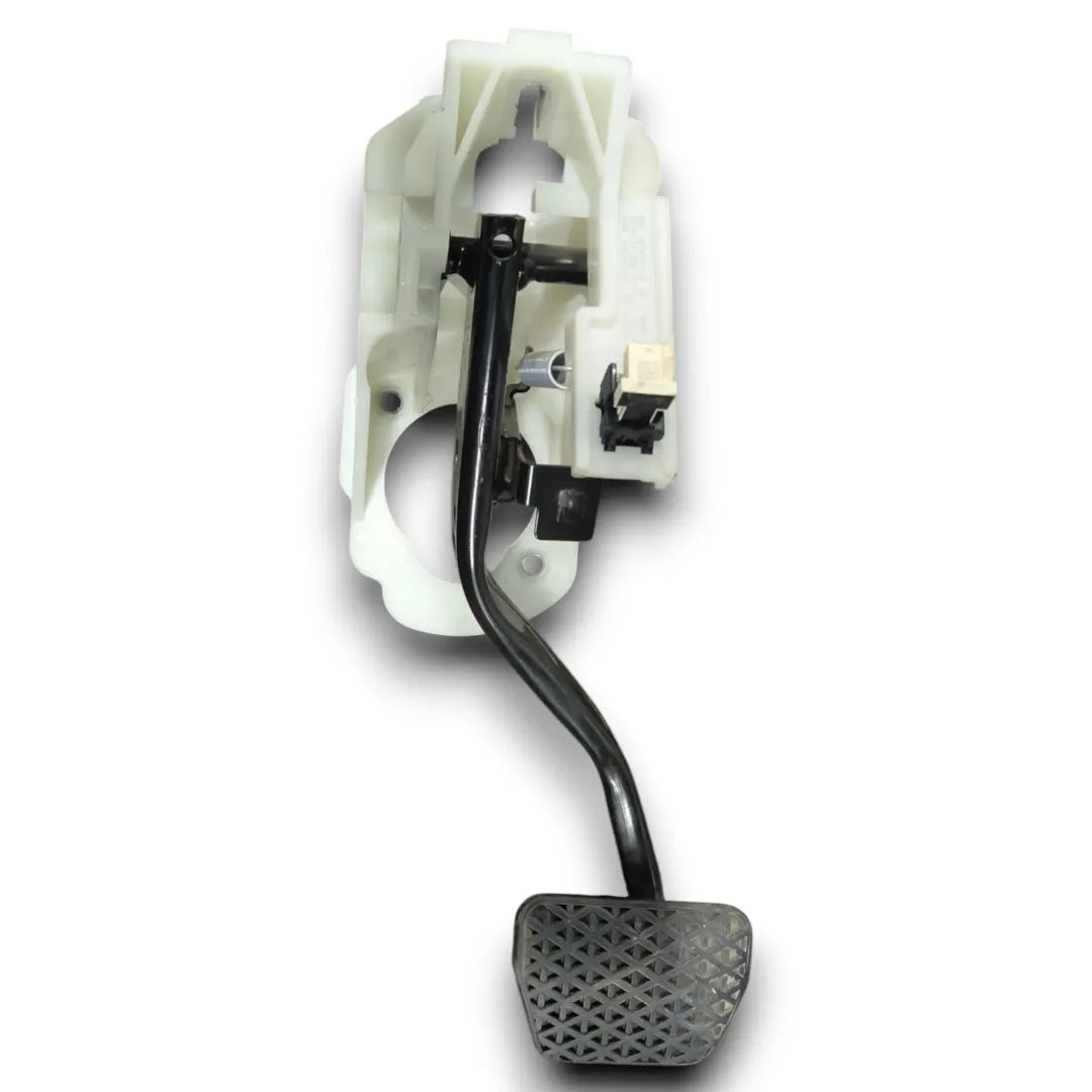 Pedale del freno BMW Serie 2 Coupé F22 dal 2013 OEM 35006860647