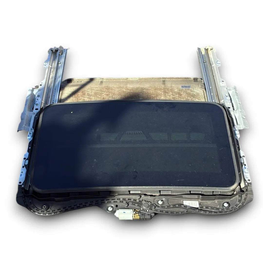 Tetto apribile anteriore BMW Serie 3 F30 dal 2011 OEM 7249793
