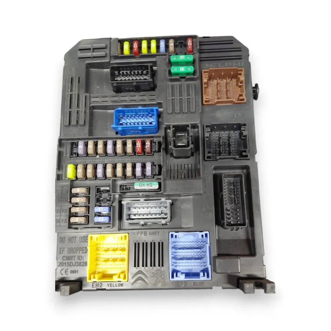 Body computer / centralina abitacolo cod. 9673999980