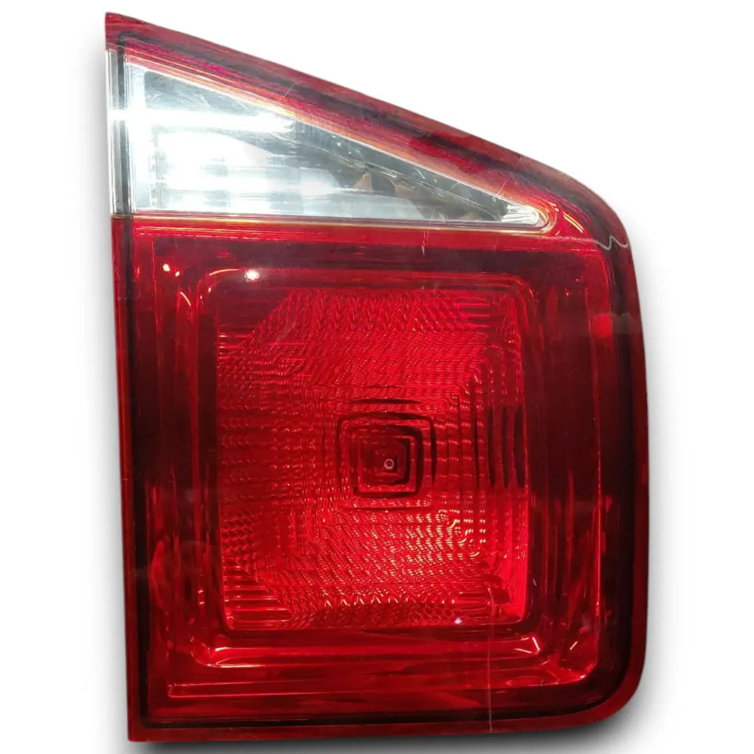 Fanale posteriore interno sinistro Chevrolet Orlando OEM 95484949
