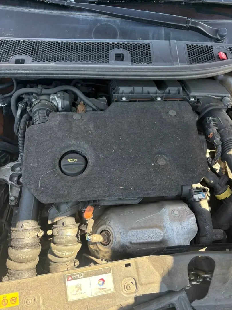Motore completo Peugeot 3008 1.5 diesel 2016–2021 cod. motore YH01