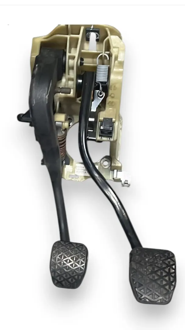 Pedaliera completa Dacia Duster 2010–2013