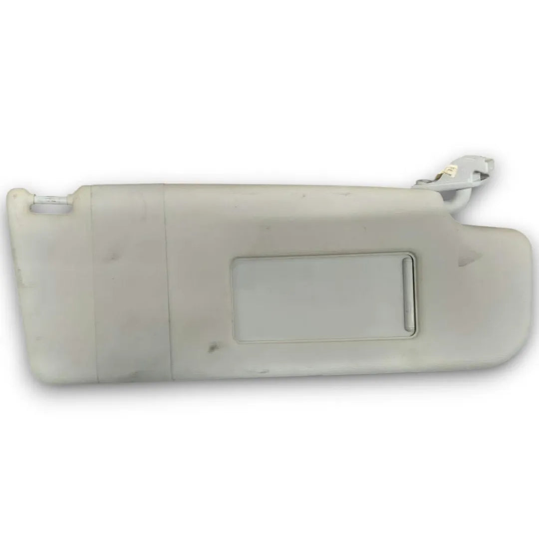 Aletta parasole destra anteriore Volkswagen Golf 2003–2009 OEM 1K0857552L2F4