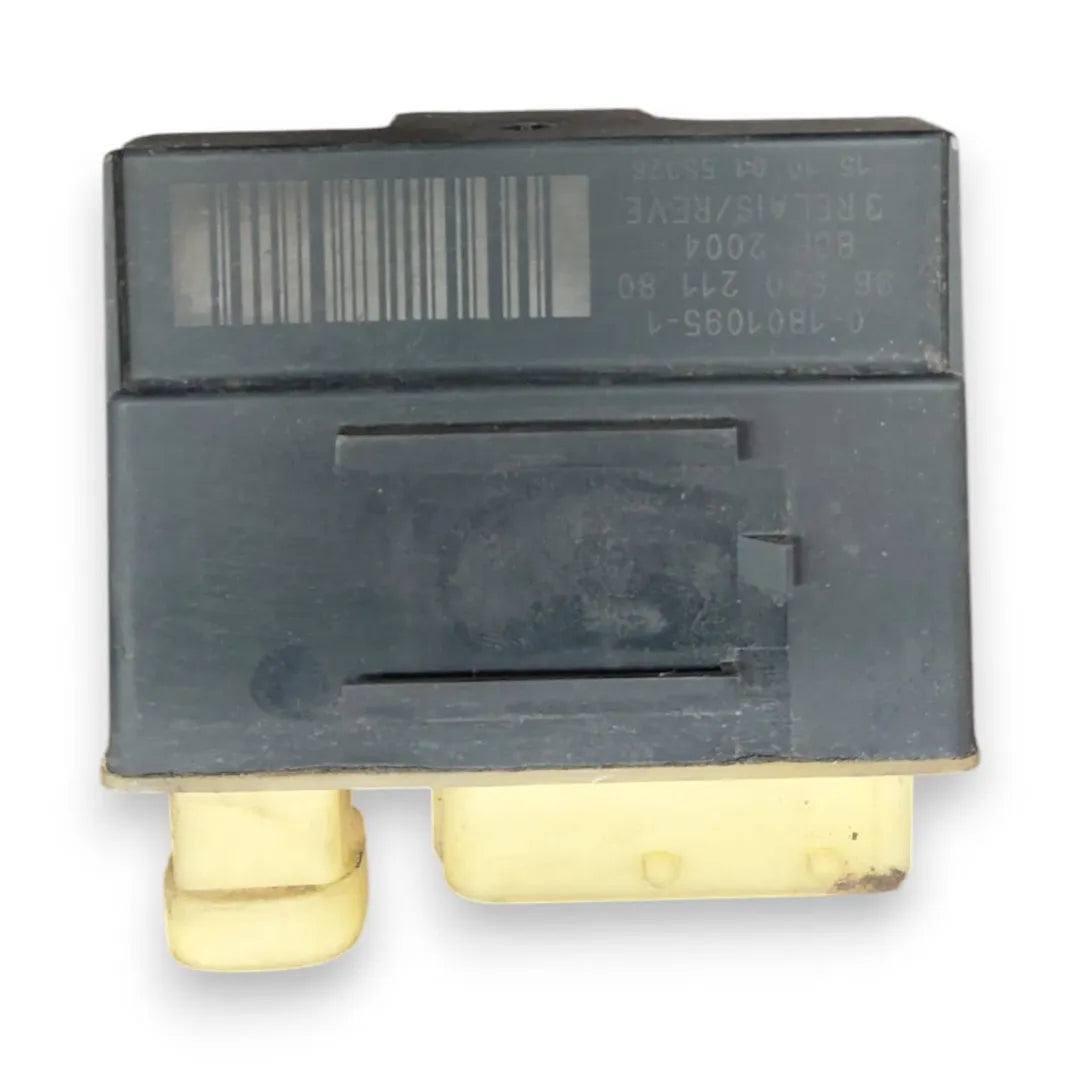Centralina di controllo riscaldatore ausiliario Peugeot 3008 cod. 9673999980