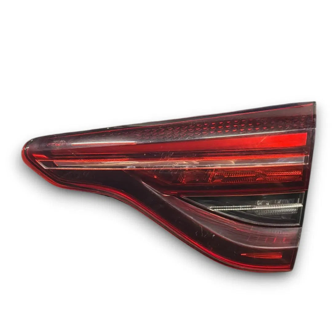 Fanale posteriore interno destro Renault Clio 5ª Serie 2019–2024 OEM 265504450R