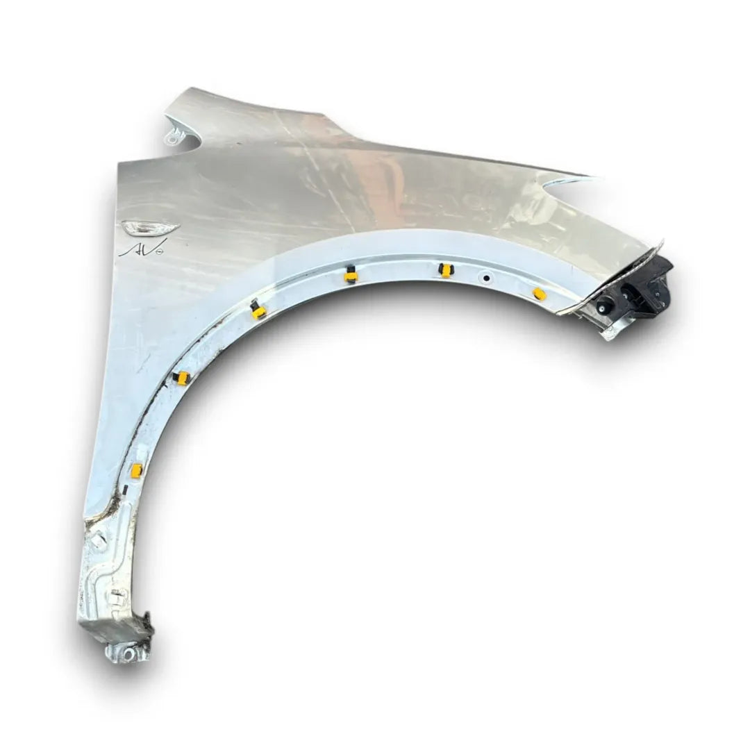 Parafango anteriore destro Opel Mokka 2012–2016 OEM 42372138