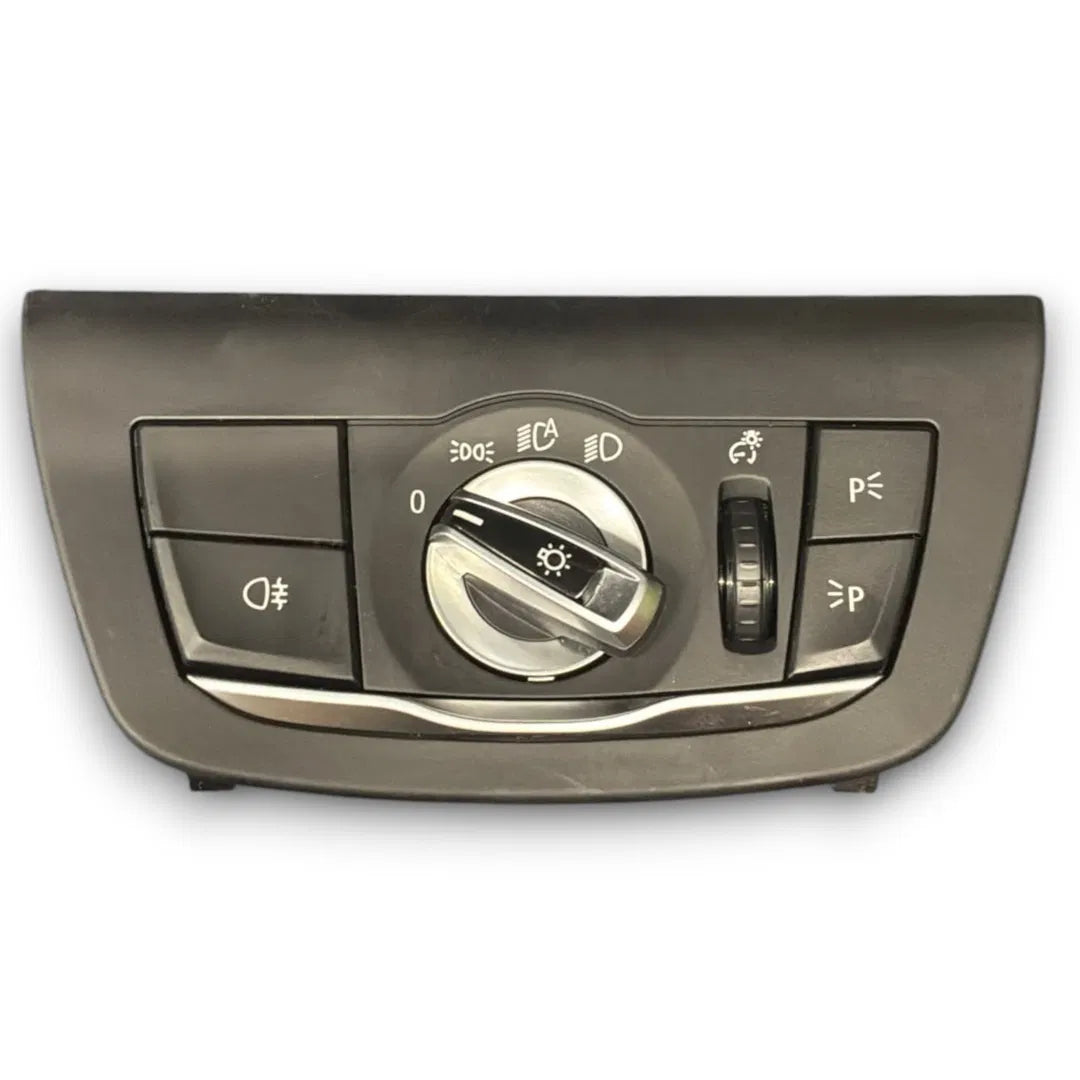 Interruttore comando luci BMW X4 G02 dal 2018 OEM 9472965
