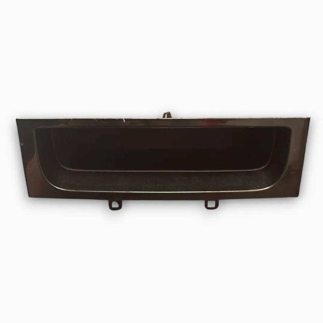 Portaoggetti centrale cruscotto Peugeot 308 2011–2015 OEM 8218XA