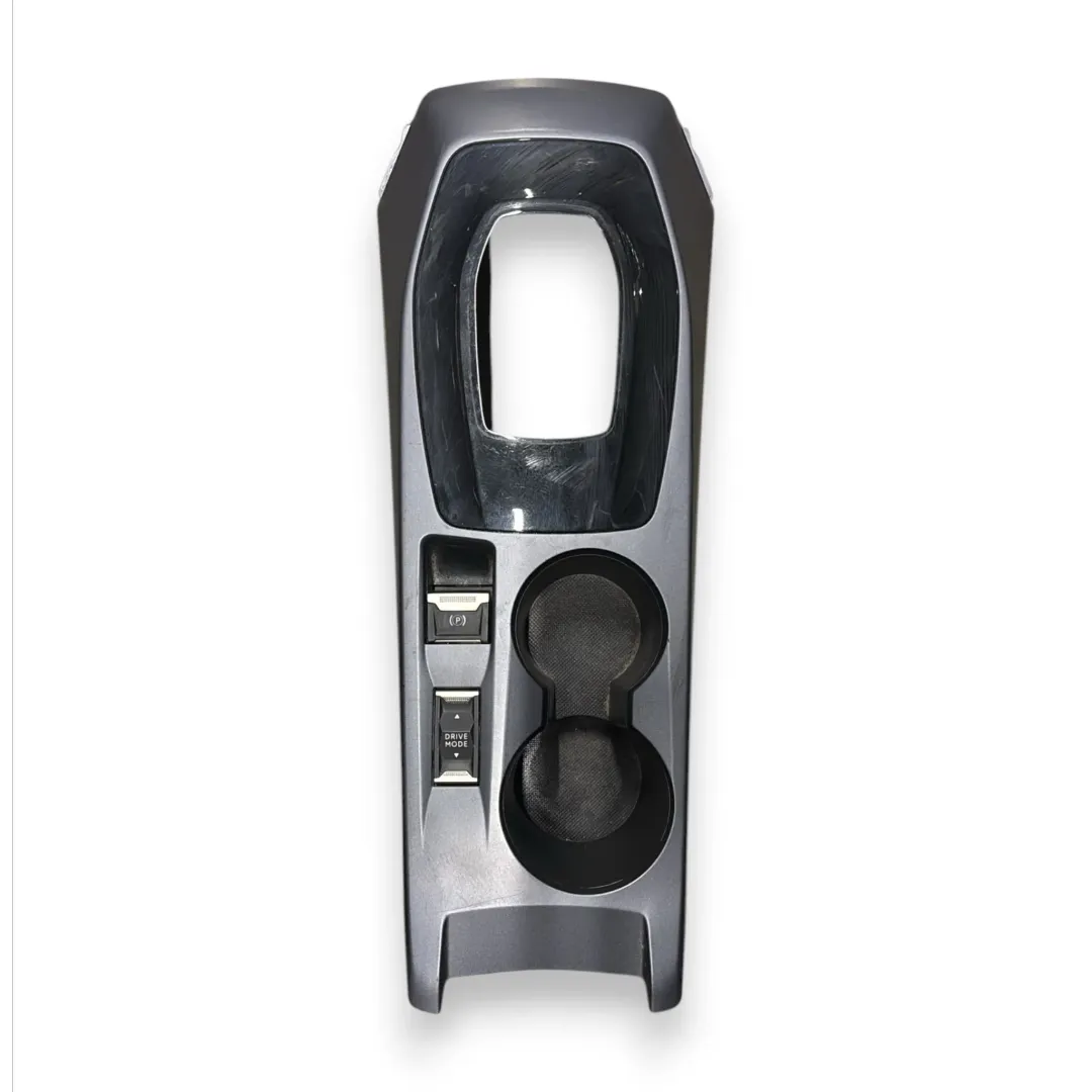 Rivestimento della consolle centrale Peugeot 2008 2019–2023 OEM 9824733780