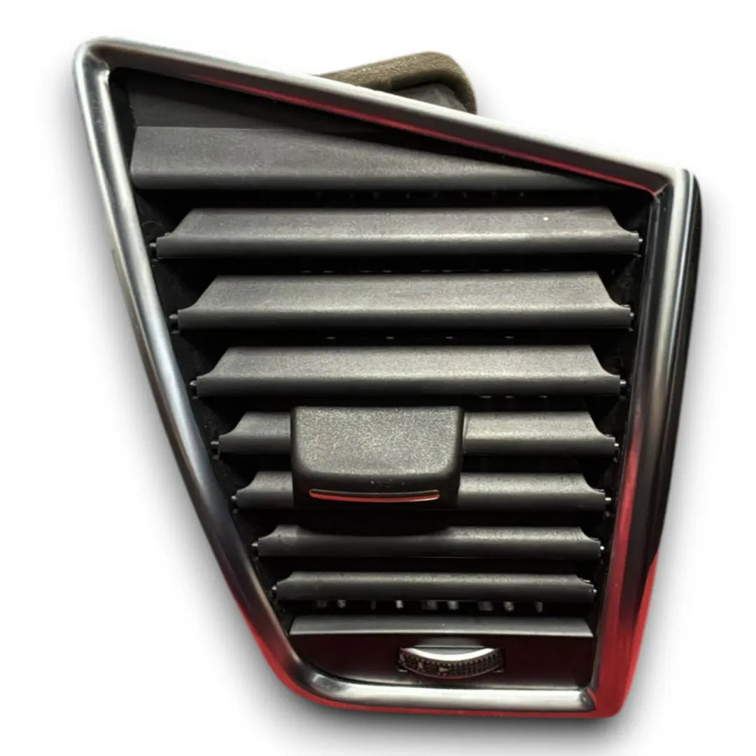 Bocchetta aria laterale cruscotto destra Audi Q5 8R 2008–2017 OEM 8R1820902LWVF