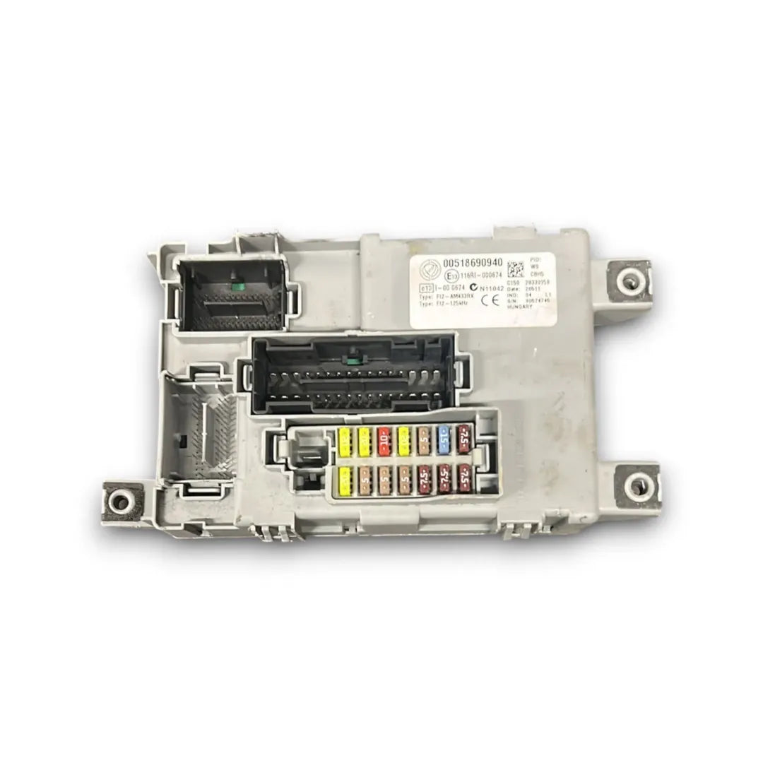 Body computer / centralina abitacolo Fiat Grande Punto 2Y cod. 00518690940