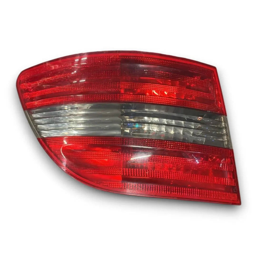 Fanale posteriore esterno sinistro Mercedes-Benz Classe B T245 2005–2013 OEM A1698202564