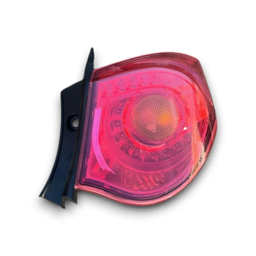 Fanale posteriore esterno destro Alfa Romeo Giulietta 2010–2013 OEM 50513612