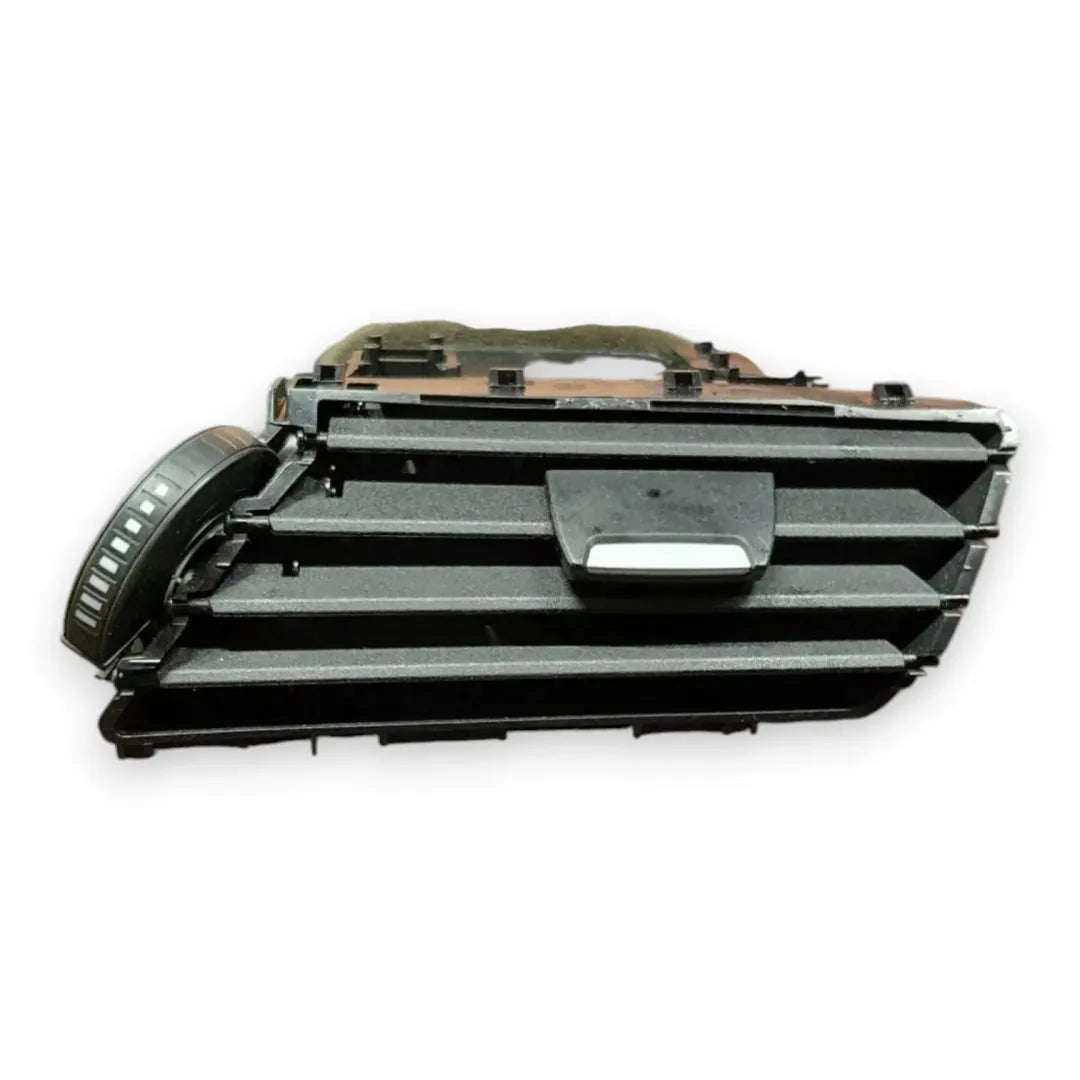 Bocchetta aria laterale cruscotto destra BMW X1 F48 cod. 9292740