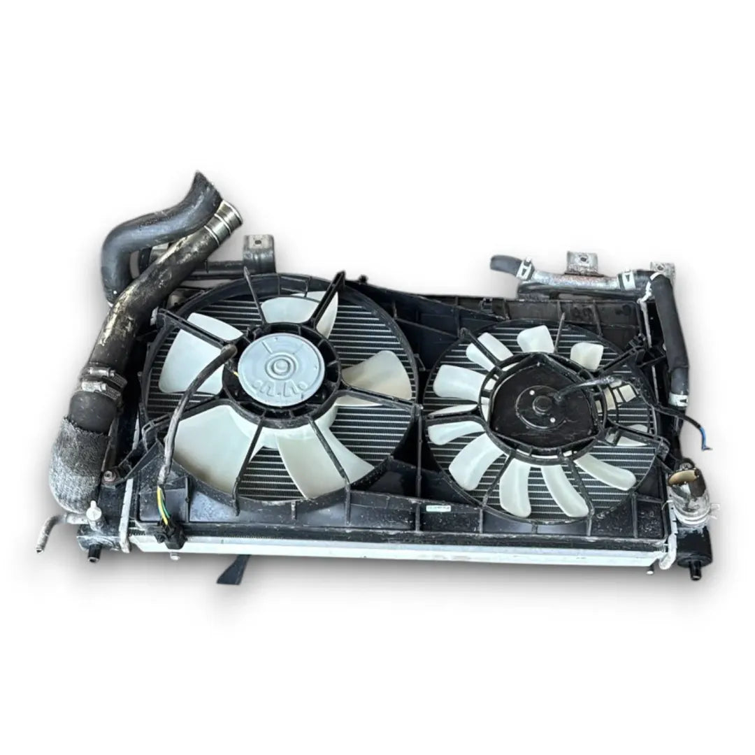Radiatore Fiat Sedici 2006–2011 OEM 71746849