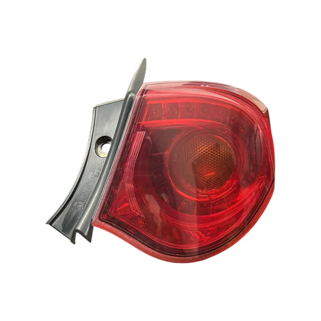 Fanale posteriore esterno destro Alfa Romeo Giulietta X7 OEM 50513612