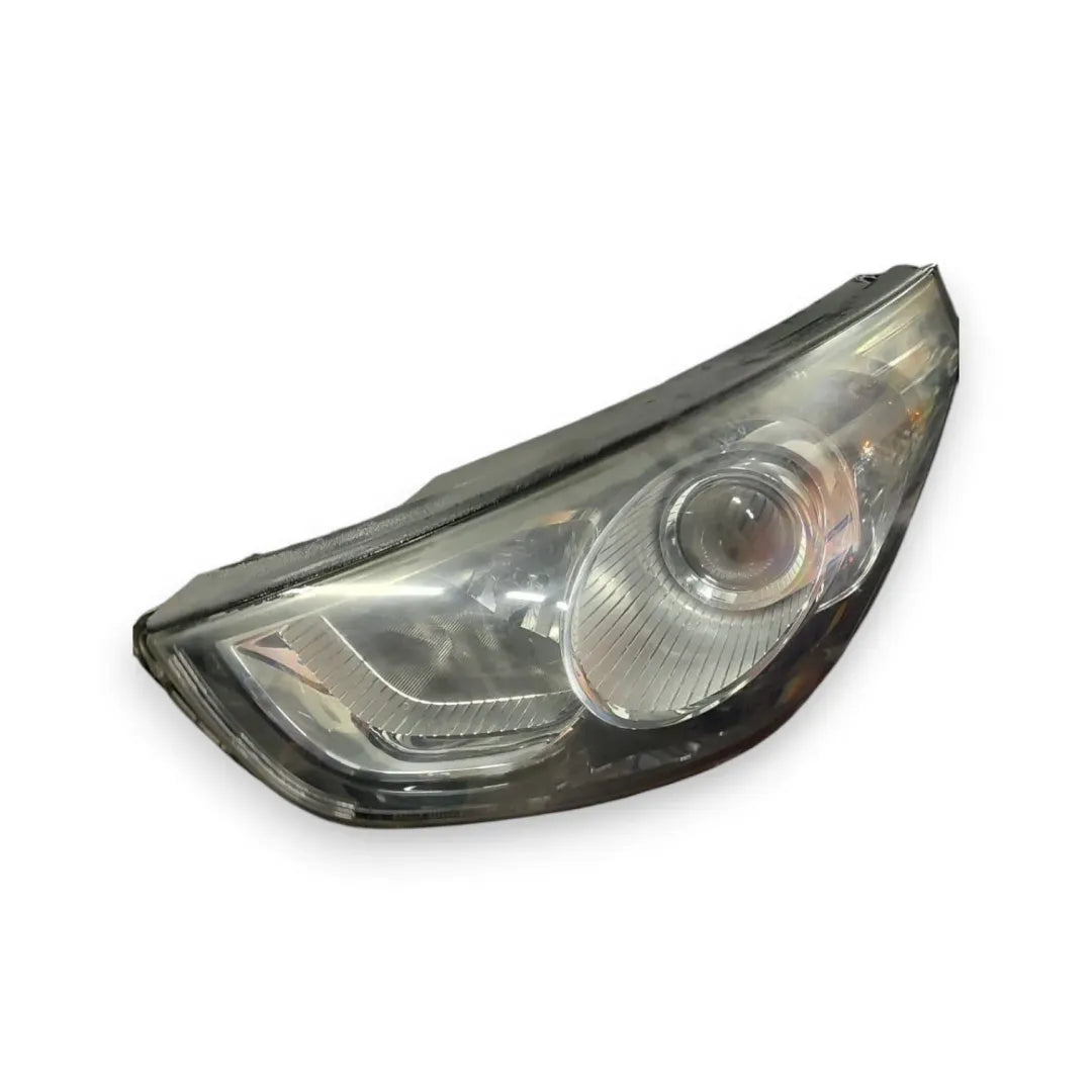 Faro anteriore sinistro OEM 921012Y000