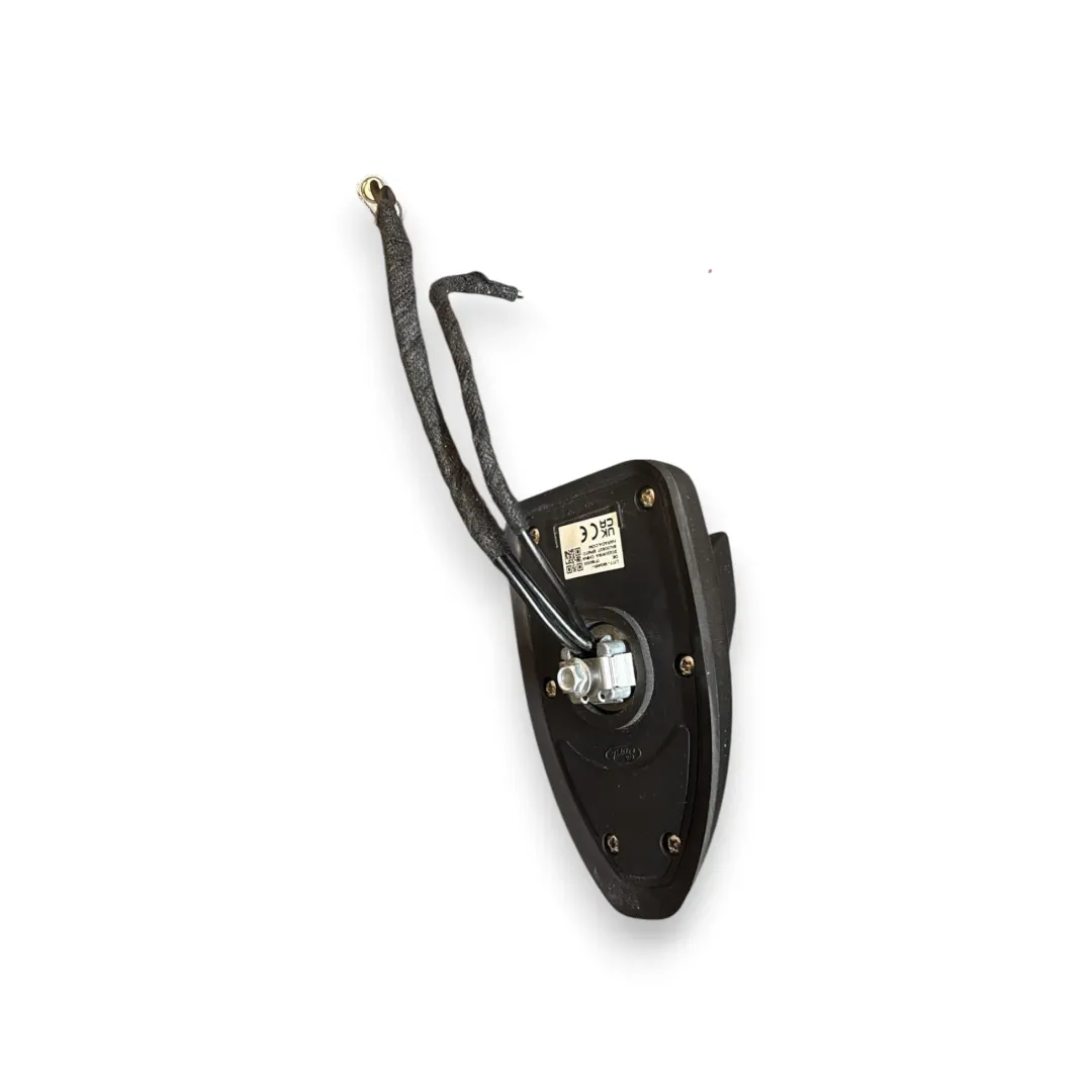 Dettaglio Antenna a pinna Ford Puma CF7 OEM 2422610 - foto 2
