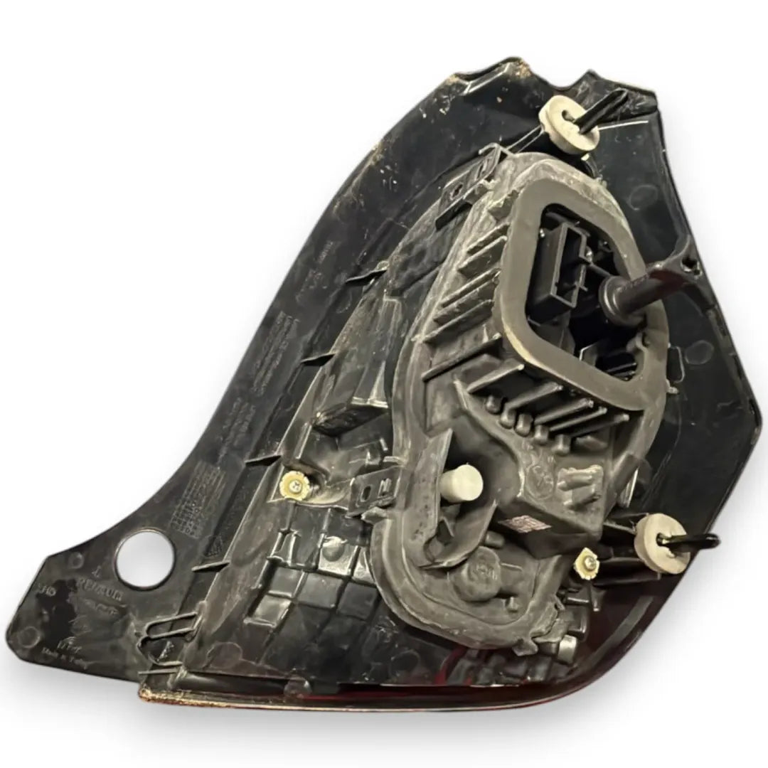 Dettaglio Fanale posteriore sinistro Renault Twingo 3ª Serie OEM 265555949R - foto 2