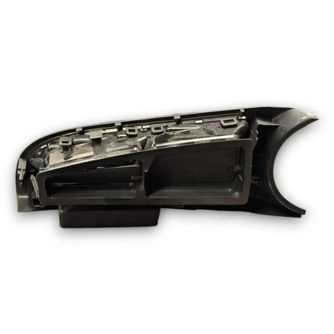 Dettaglio Bocchetta aria centrale cruscotto Peugeot 3008 2009–2013 OEM 9685023677 - foto 2