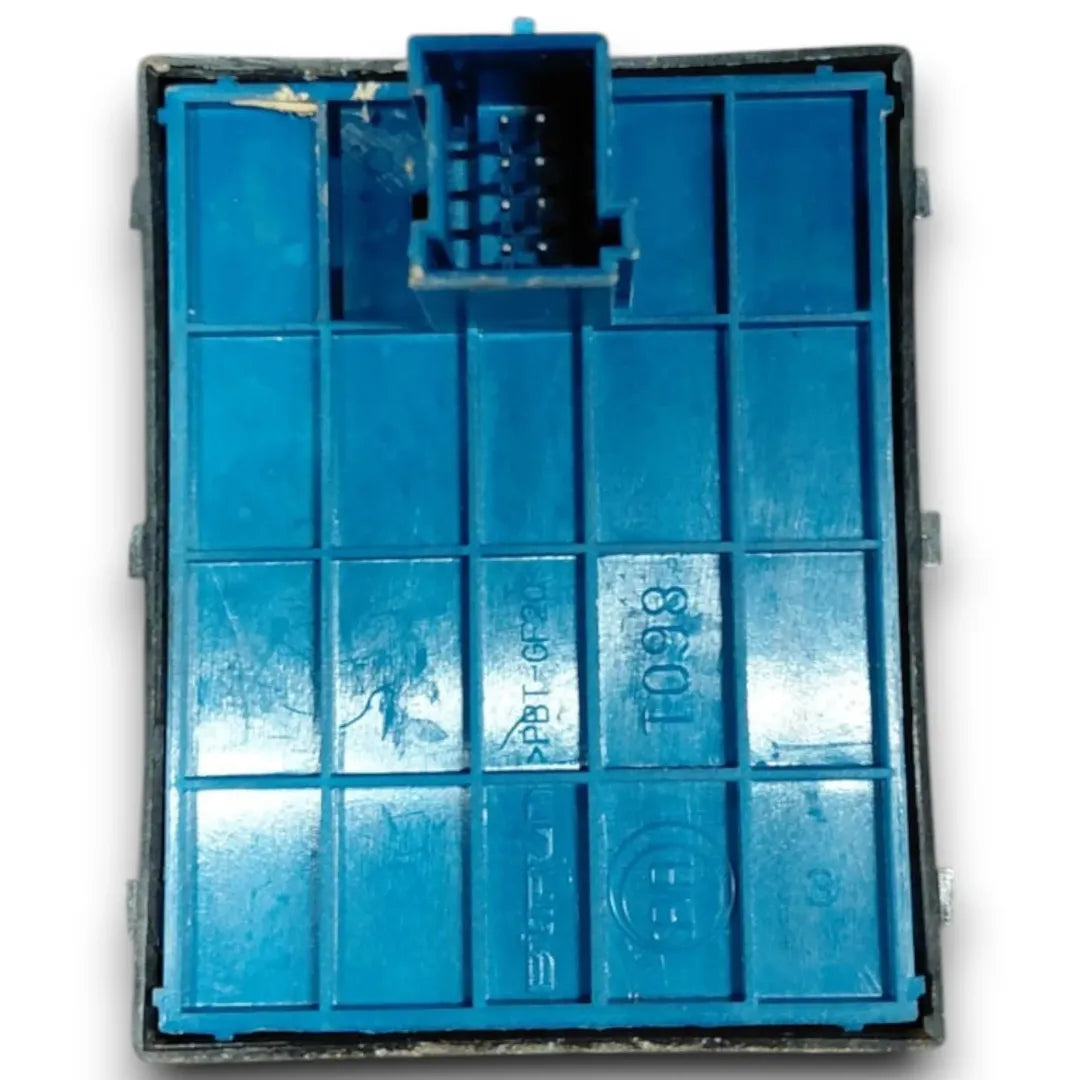 Dettaglio Pulsantiera alzacristalli Fiat Doblò 4V OEM 735616017 - foto 2