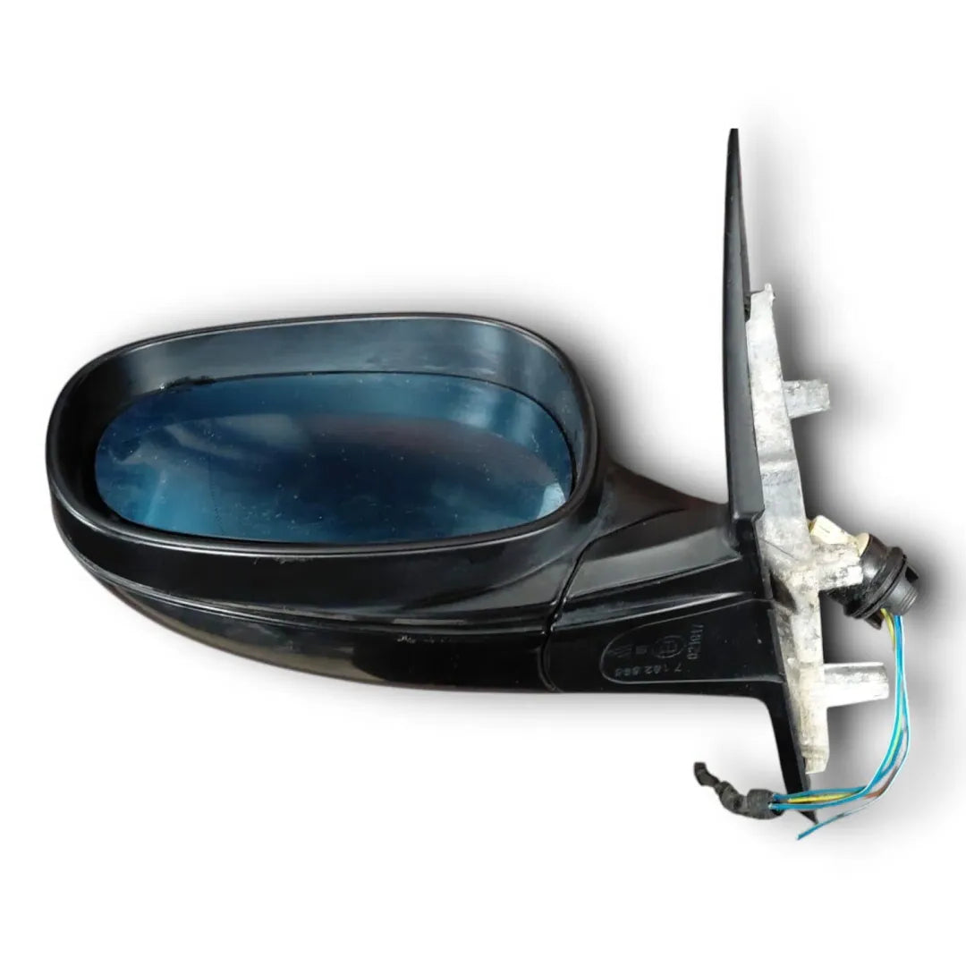 Dettaglio Retrovisore esterno ripiegabile sinistro BMW Serie 3 E90/E91 dal 2008 cod. 7182695 - foto 2