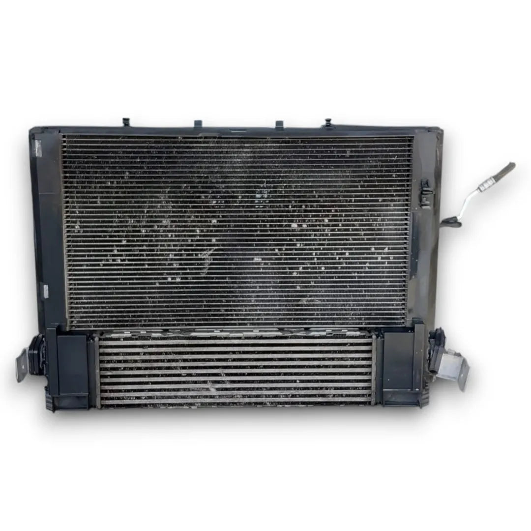 Dettaglio Kit radiatori BMW Serie 1 5P F20 cod. 7843351 / 8507400 - foto 2