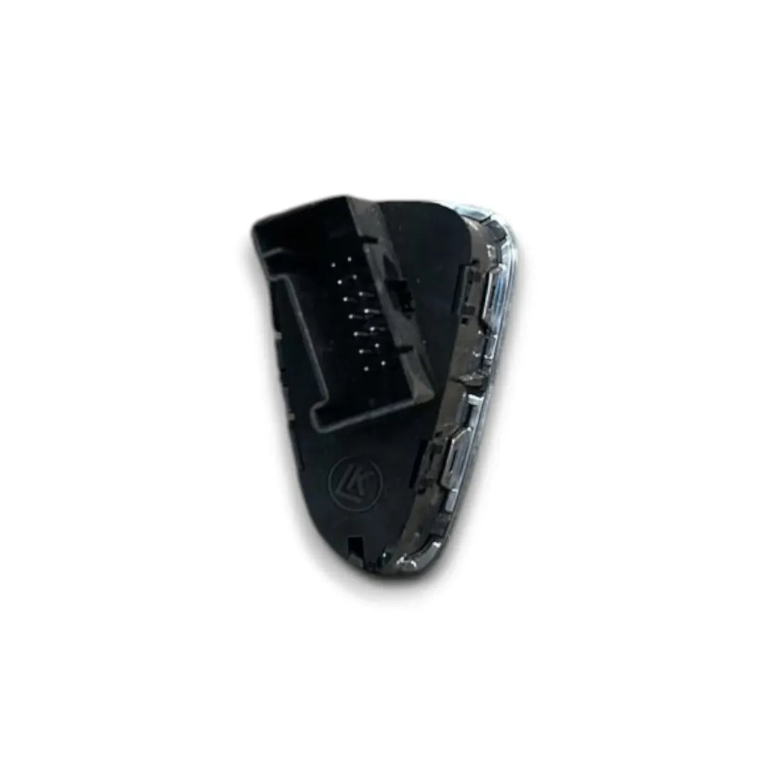 Dettaglio Interruttore chiusura di sicurezza Opel Corsa X15 cod. 13363826 - foto 2