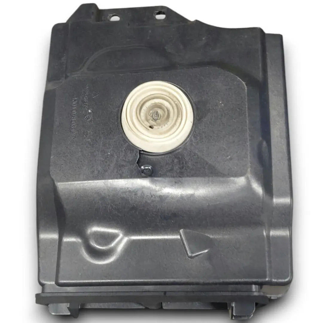 Dettaglio Subwoofer abitacolo sinistro BMW Serie 2 Coupé F22 dal 2013 OEM 9210149-09 - foto 2