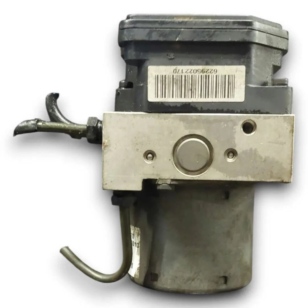 Dettaglio Gruppo ABS completo con pompa e centralina Kia Picanto 1ª Serie 2008–2011 cod. 58910-07470 - foto 2