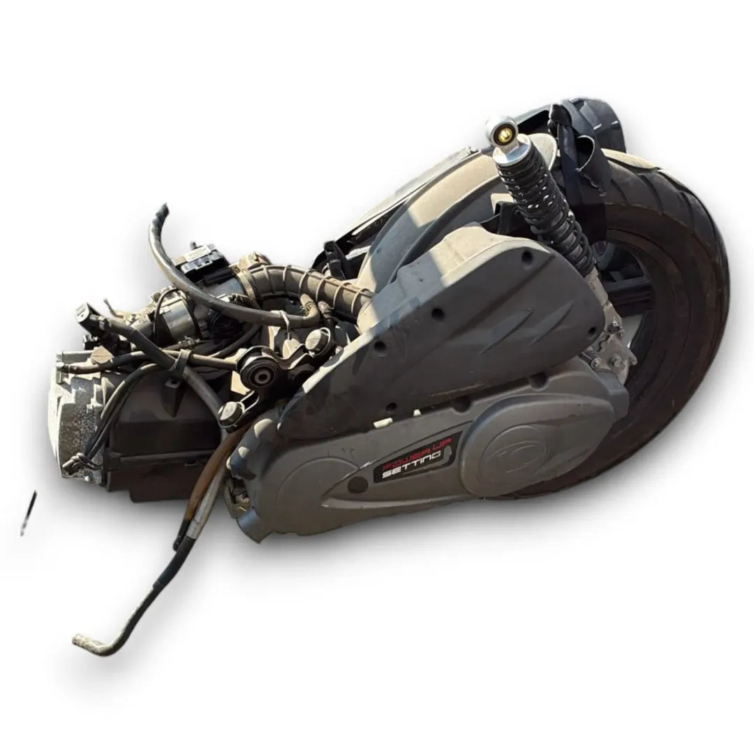 Dettaglio Motore completo Kymco Agility 125 R16 E5 0.1 benzina - foto 2