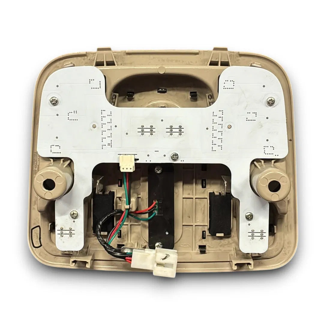Dettaglio Plafoniera anteriore di cortesia DR6 2017–2021 OEM J69-4423010BA - foto 2
