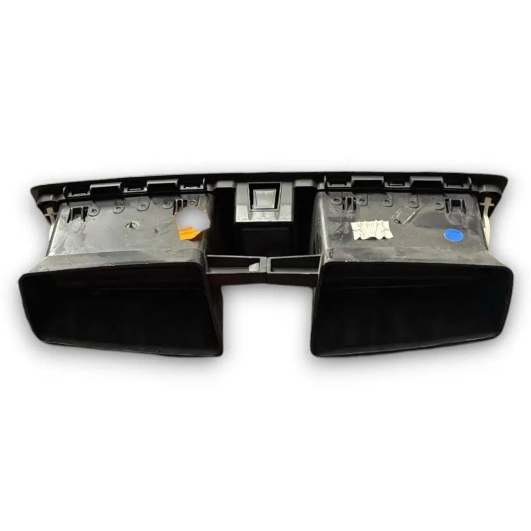 Dettaglio Bocchetta aria centrale cruscotto Renault Clio 4ª Serie OEM 687507764R - foto 2
