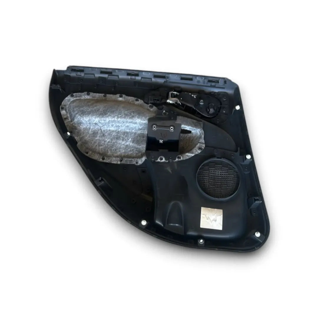 Dettaglio Rivestimento pannello porta destro posteriore Fiat 500L 2012–2018 cod. 07355732210 - foto 2
