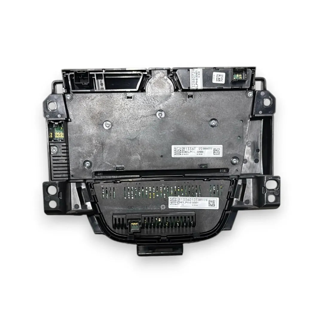 Dettaglio Blocco comandi autoradio Opel Astra P10 OEM 13268687 - foto 2