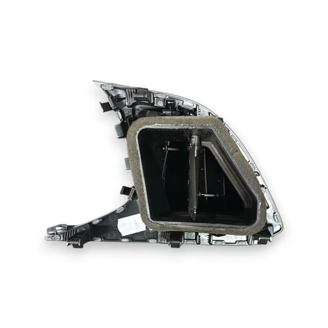 Dettaglio Bocchetta aria laterale cruscotto destra SEAT Leon 2016–2020 OEM 5F1820902F1QB - foto 2