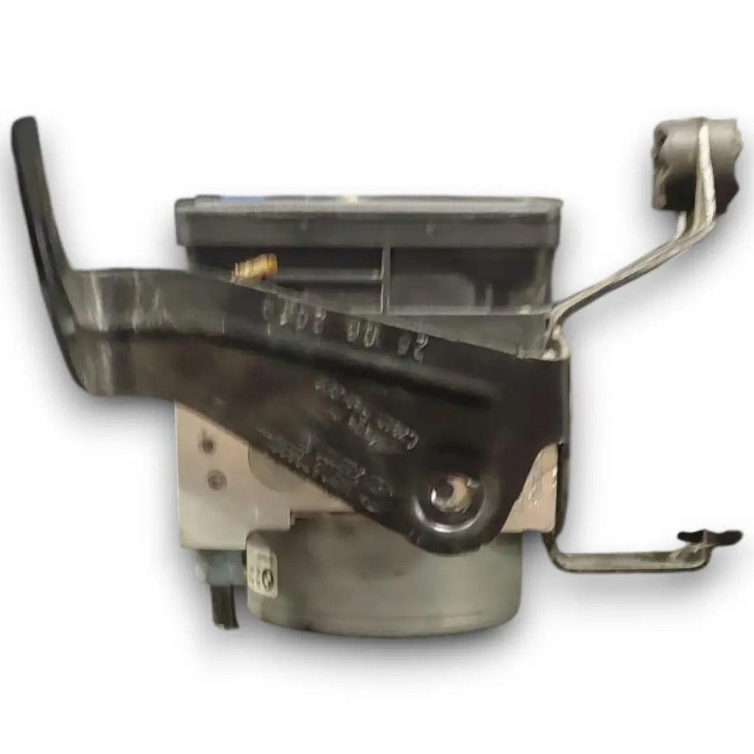 Dettaglio Gruppo ABS completo con pompa e centralina BMW Serie 2 Coupé F22 dal 2013 OEM 6897114 - foto 2