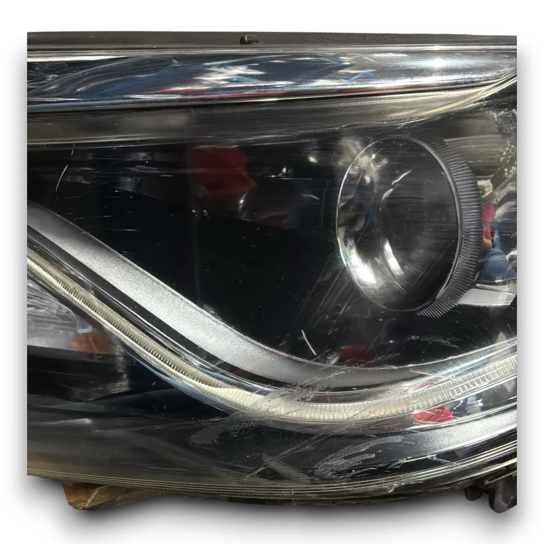 Dettaglio Faro anteriore destro DR6 2017–2021 - foto 2