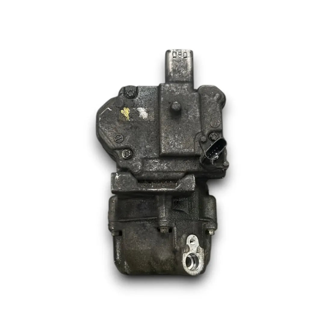 Dettaglio Compressore clima Toyota Auris dal 2012 OEM 8837047033 - foto 2